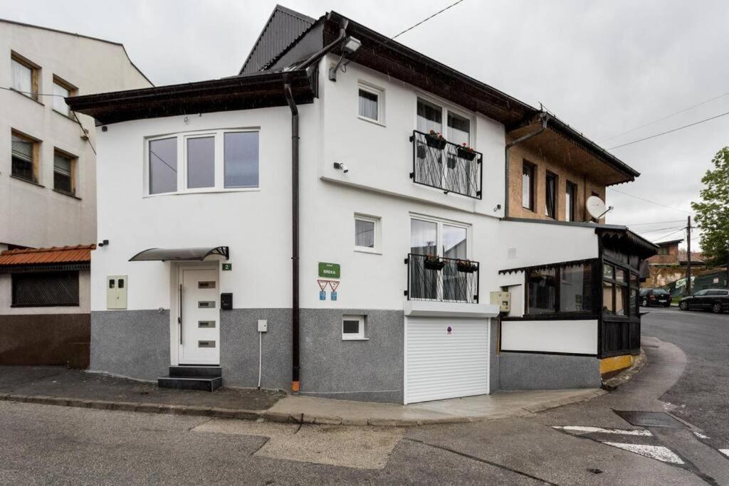 Royal Grey Apartment Sarajevo Exterior photo